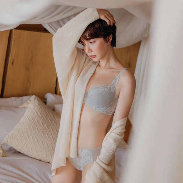 曼黛瑪璉 Mode Marie Panty 【Classical Collection】低腰寬邊三角內褲 (天然灰/黑)