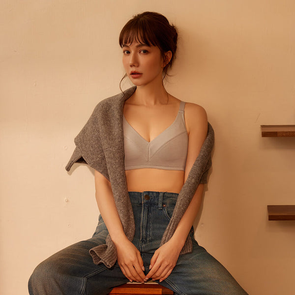 曼黛瑪璉 Mode Marie Bra 【買一送一】石墨烯 無鋼圈胸圍 B-F杯 (雅緻灰) (不設門市購買)