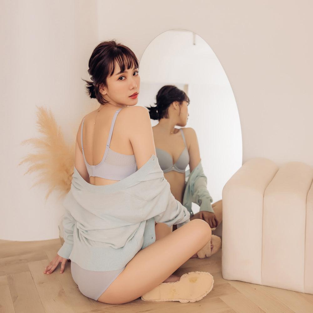 曼黛瑪璉 Mode Marie Bra 【舒適無痕】保氧水潤白內衣 B-E杯(冰河藍)