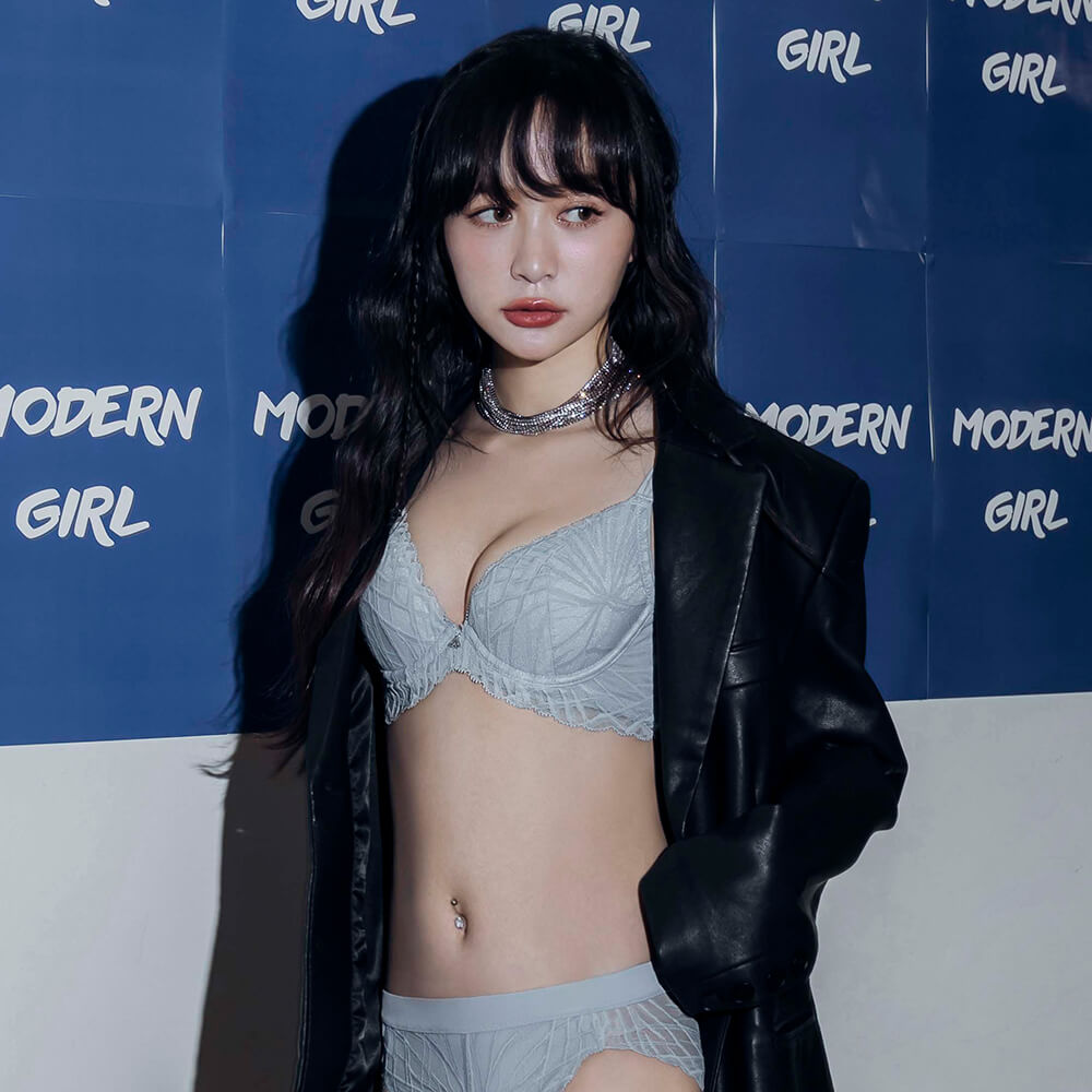 曼黛瑪璉 Mode Marie Bra 【任選三件再減100】無限包覆胸圍 B-F杯 (冬日藍)