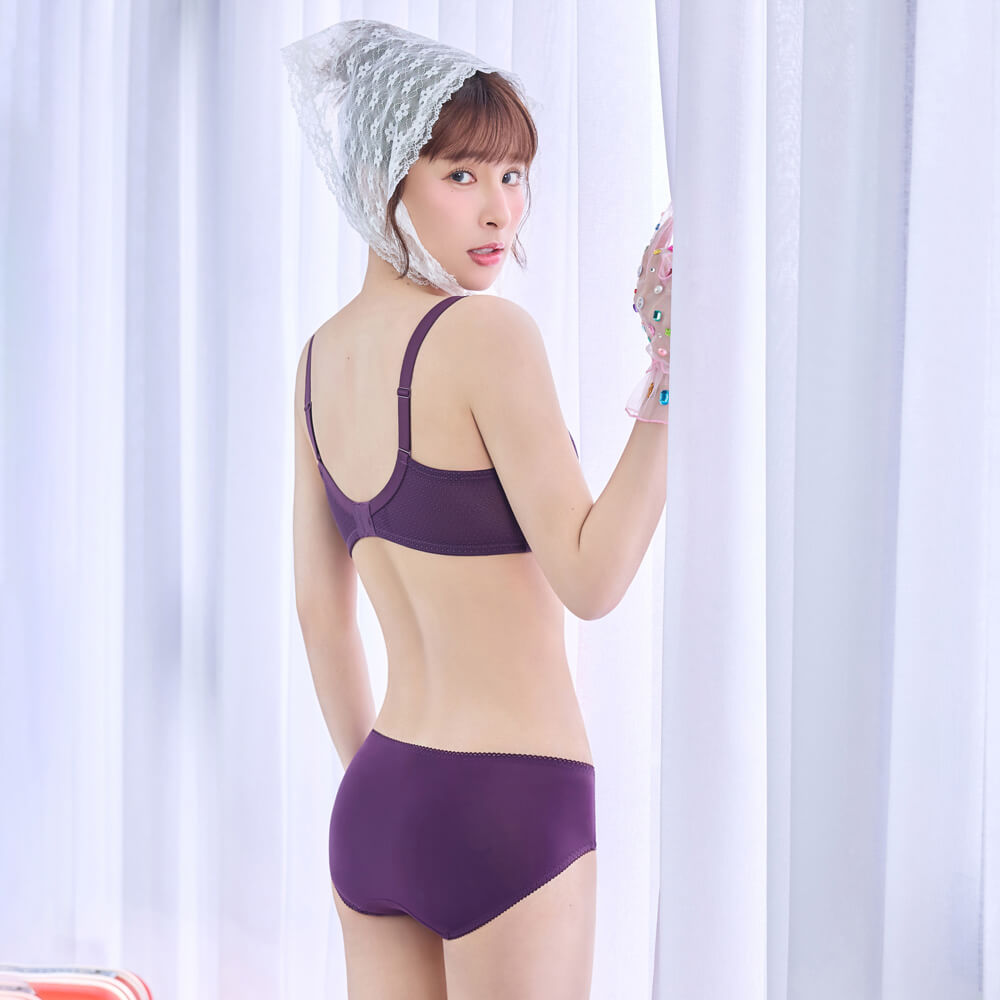 曼黛瑪璉 Mode Marie Bra 【紓壓集中】無鋼圈胸圍 B-F杯 (暮莓紫)