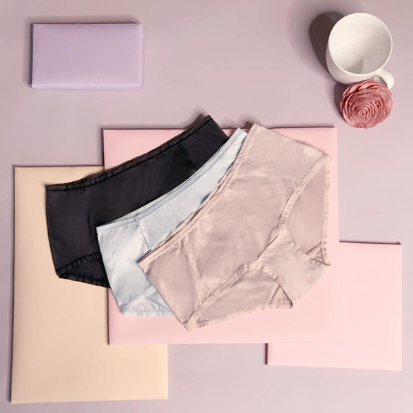 曼黛瑪璉 Mode Marie Panty 【Modern Girl】Soft Up 低腰平口褲 (深海黑/冰河灰)